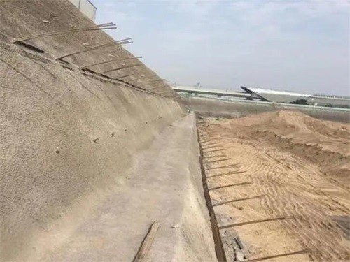 沈北河道边坡加固